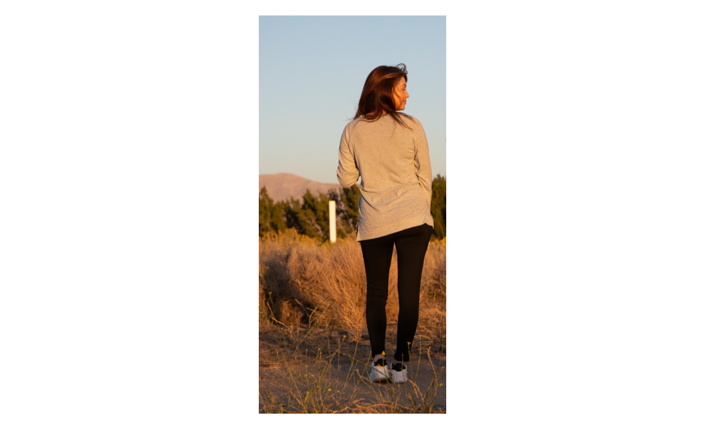 Gray clouds- Crewneck long sleeve